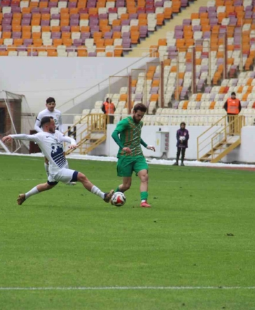tff-3-lig-mucadelesinde-malatya-yesilyurtspor-ve-kapadokyaspor-beraberlik-elde-etti-wVaDRzDx.jpg