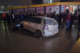 yagmur-sonrasi-coken-yol-faciaya-neden-oldu-3-yarali-CWTSb8Tr.jpg