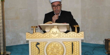 asirlardir-suregelen-harem-i-serif-mukabele-gelenegi-pIb72qXE.jpg