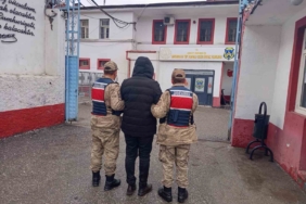 batmanda-13-yil-kesinlesmis-hapis-cezasi-bulunan-sahis-yakalandi-1KgvTwri.jpg