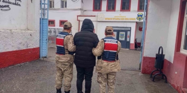 batmanda-13-yil-kesinlesmis-hapis-cezasi-bulunan-sahis-yakalandi-1KgvTwri.jpg