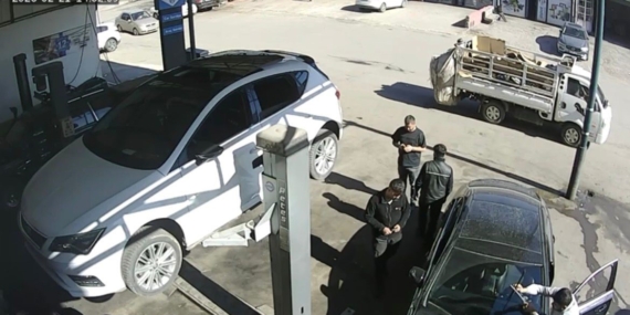 Batman’da Tamir Atölyesinin Önünden Çalınan Kuruma Parçası
