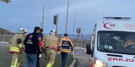 Bingöl’de Ters Dönerek Kaza Yapan Araçta 1 Yaralı