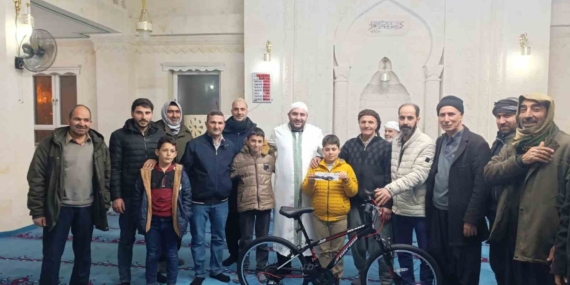 Çermik’te Başarılı Öğrencilere Bisiklet ve Akıllı Saat Ödülü