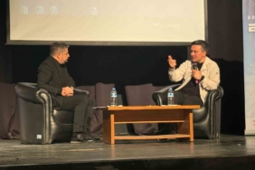 depremin-medyadaki-rolu-bilim-kafede-tartisildi-Dl4IOEjO.jpg