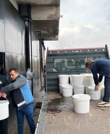 diyarbakirda-460-kilogram-peynir-imha-edildi-5-isletmeye-ceza-Sx9jJUiO.jpg