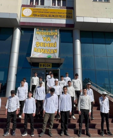 diyarbakirda-ramazan-coskusuyla-maarifin-kalbinde-etkinlikleri-5dZgf2zC.jpg