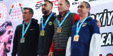diyarbakirli-karateciden-tarihi-basari-turkiye-2si-oldu-5ns9ie3X.jpg