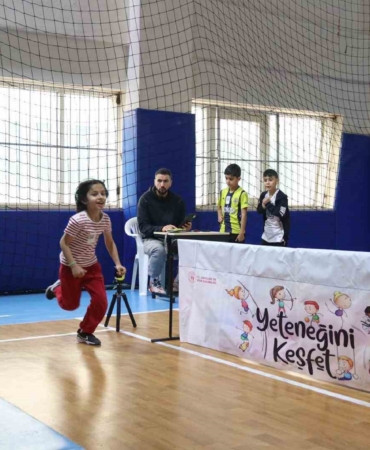 elazigda-9-bin-ogrenci-icin-yetenek-tarama-sureci-basliyor-kKmcQAfx.jpg