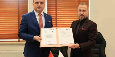 elazigda-bilisim-suclari-ve-madde-bagimliligiyla-mucadelede-yeni-bir-is-birligi-protokolu-apcDwiqw.jpg