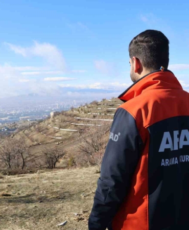 elazigda-kayip-yasli-adam-icin-arama-calismalari-devam-ediyor-vKNgl5HJ.jpg