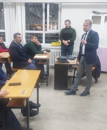 elazigda-medya-okuryazarlik-kursu-ile-bilgiye-erisim-firsatlari-au3lqZQK.jpg