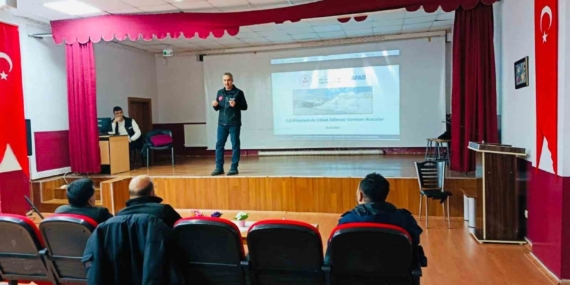 Elazığ’da Muhtarlara Çığla Mücadele Eğitimi ve Farkındalık Programı Düzenlendi