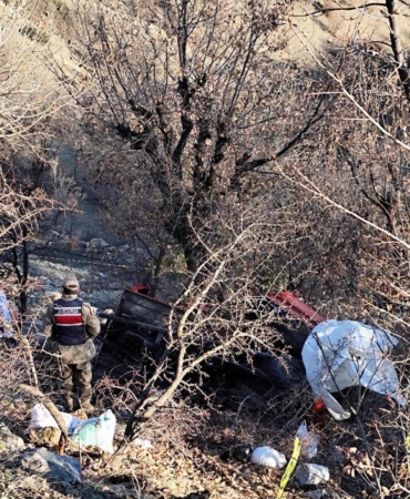 elazigda-patpat-motoru-ucurumda-yuvarlandi-1-olu-1-yarali-Bp3dLu8q.jpg