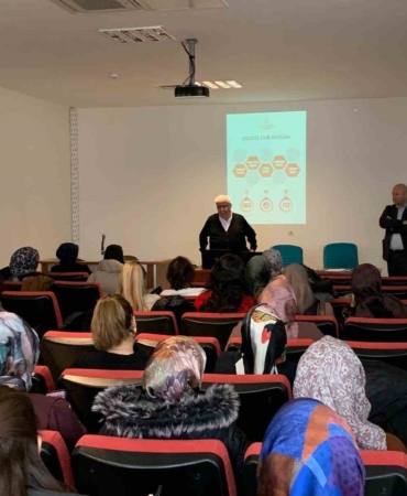 elazigda-tanidan-tedaviye-yenilikci-yaklasimlar-egitimi-jqV4uILm.jpg