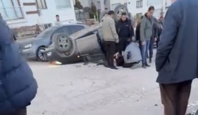 elazigda-trafik-kazasinda-iki-yarali-detaylar-ve-gelismeler-7LZEfHud.jpg
