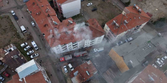 Elazığ’daki Korkutan Yangın Başarıyla Kontrol Altına Alındı
