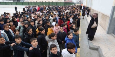 elazigdaki-okullarda-depremde-hayatini-kaybedenler-anildi-sSBvxbMW.jpg