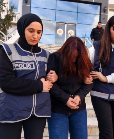 erzincan-cezaevine-getirilen-hemsire-5-gunluk-bebek-icin-siddet-iddiasi-Uup6rKE5.jpg