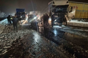 erzurumda-feci-trafik-kazasi-4-can-kaybi-RAy5itIS.jpg