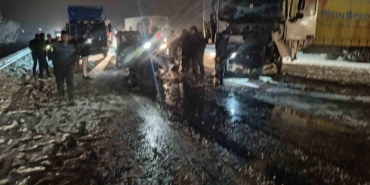 erzurumda-feci-trafik-kazasi-4-can-kaybi-RAy5itIS.jpg