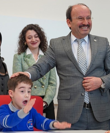 etu-psikoloji-arastirma-ve-uygulama-merkezi-resmen-faaliyete-gecti-Ezd5Mesx.jpg