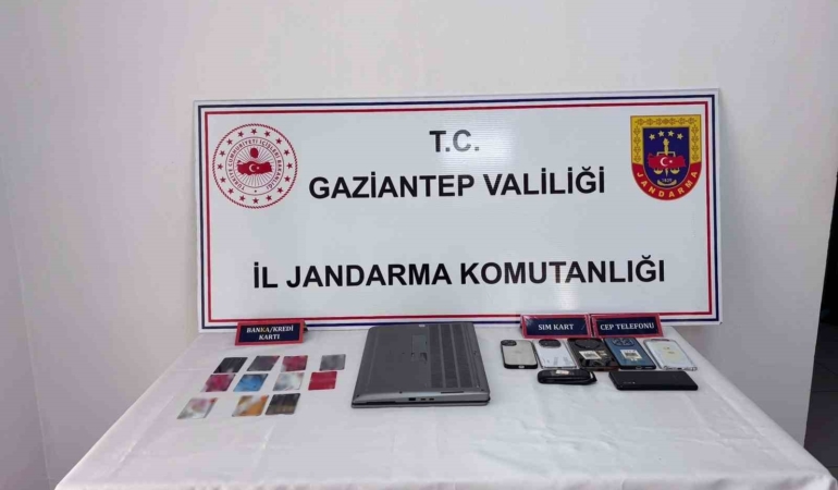 gaziantepte-dolandiricilik-cetesi-cokertildi-4-kisi-tutuklandi-wmheugtF.jpg