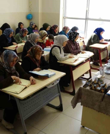 gaziantepte-kadinlarin-mukabele-gelenegine-artan-ilgi-cuppTjhH.jpg