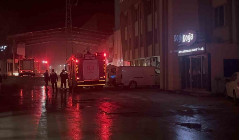 gaziantepte-makarna-fabrikasinda-meydana-gelen-felaket-yangin-hbW6xPrH.jpg