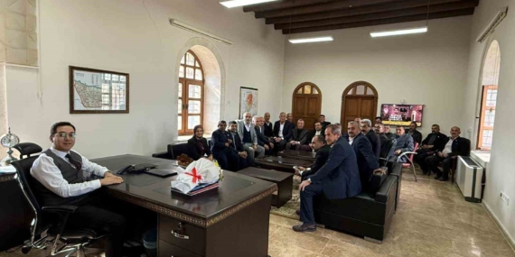 Gercüş Kaymakamı Öztaş, Muhtarlarla Önemli Bir Toplantı Gerçekleştirdi