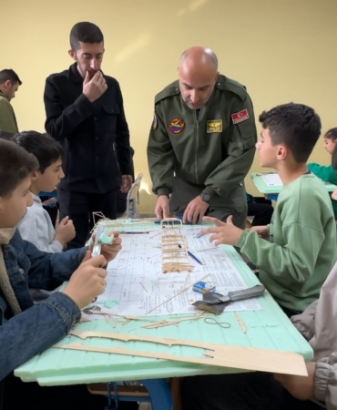 gokyuzu-tutkunlari-model-ucakla-bulusma-etkinligi-tazsELw4.jpg