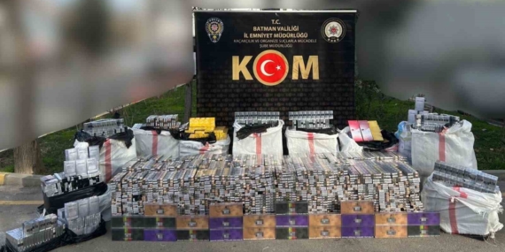 Hurdaların Altından 28 Bin Paket Kaçak Sigara Çıktı