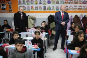 ikinci-donem-okullarda-bayrak-temasiyla-basladi-yxgnxhA9.jpg