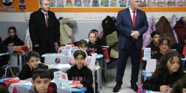 ikinci-donem-okullarda-bayrak-temasiyla-basladi-yxgnxhA9.jpg