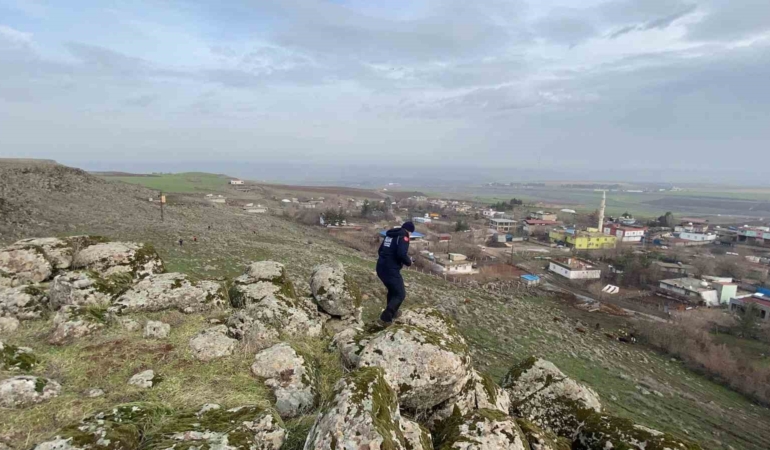 kayip-kadinin-arama-calismalari-13-gununde-umutlar-tukenmiyor-SWmAvGne.jpg
