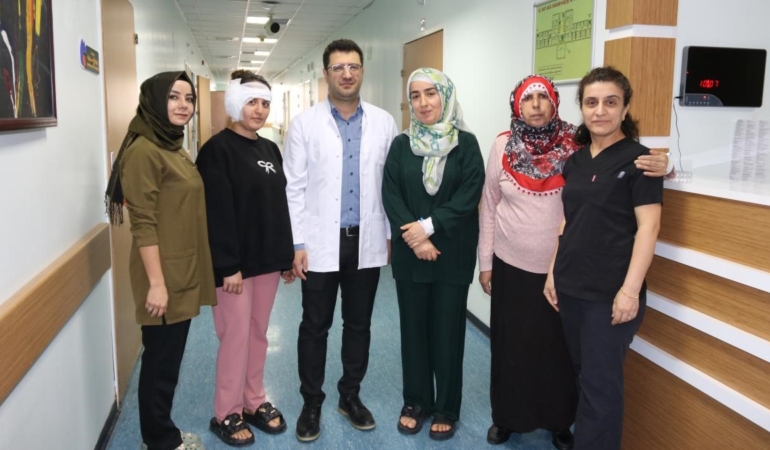 koklear-implant-ameliyatlari-turgut-ozal-tip-merkezinde-yeniden-hayat-buldu-hR8rVndr.jpg