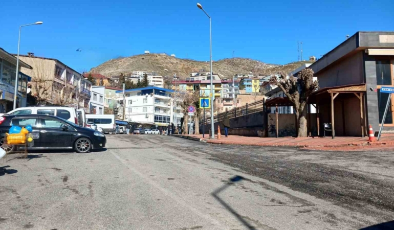 kulpta-agir-ve-orta-hasarli-yapilar-icin-tahliye-ve-borclandirma-sureci-resmen-basladi-LEybjDbY.jpg