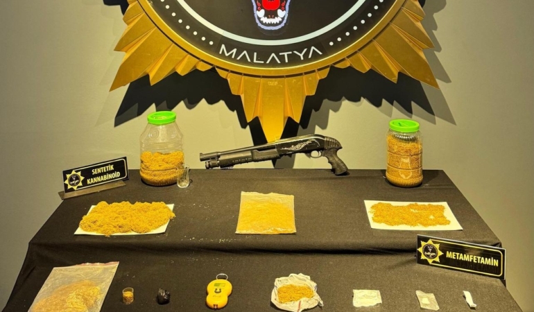 malatyada-uyusturucu-operasyonu-5-kisi-gozaltinda-IQD5Pqmm.jpg