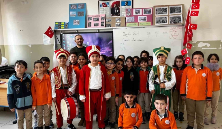 mehmet-akif-ersoy-ilkokulunda-coskulu-ramazan-etkinlikleri-CxPZ9Wxh.jpg