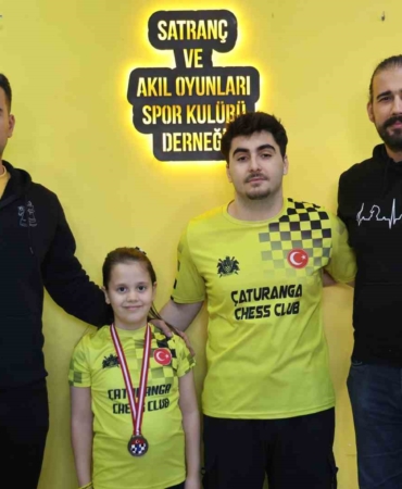milli-takima-sporcu-yetistiren-satranc-kulubu-acildi-st9g1XTi.jpg