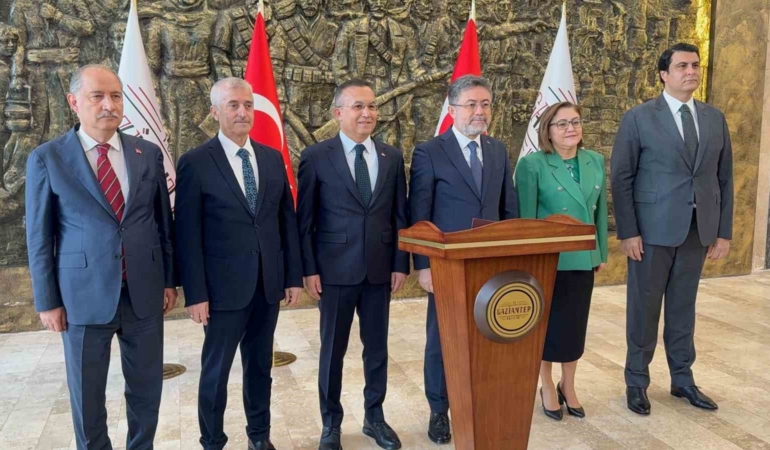 tarim-ve-orman-bakani-yumaklinin-gaziantep-ziyareti-IcITeZcd.jpg