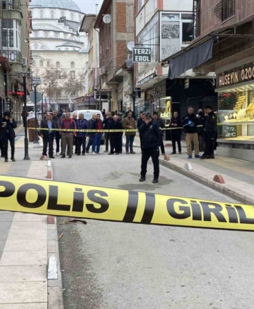 tartisma-sonucu-kursun-sikmisti-bir-supheli-tutuklandi-W5TIJlUd.jpg