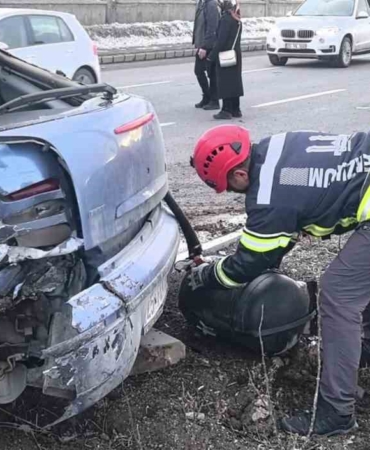 trafik-kazasinda-aracin-kopan-lpg-tanki-ile-yasanan-korku-dolu-anlar-jcLlOSEx.jpg