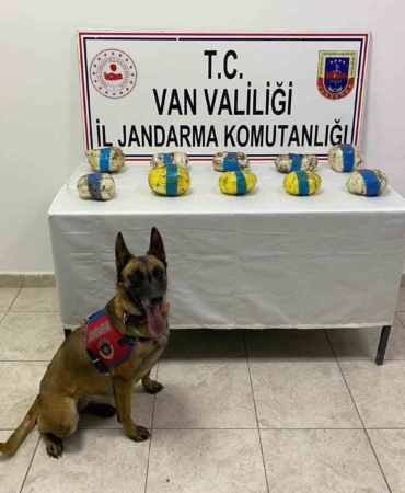 tusbada-11-kilogram-metamfetamin-operasyonu-PvLLqzgm.jpg