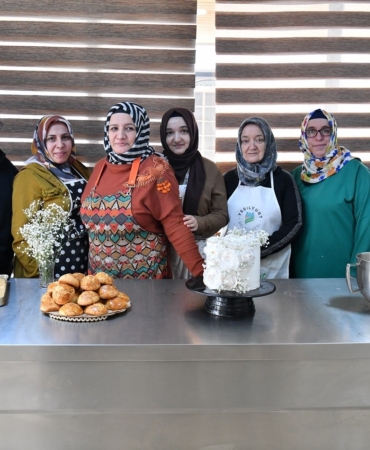 yesilyurtta-kadinlarin-uretkenligi-emege-deger-katma-hikayesi-udCiHXhR.jpg