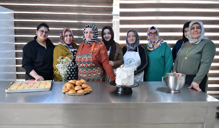 yesilyurtta-kadinlarin-uretkenligi-emege-deger-katma-hikayesi-udCiHXhR.jpg