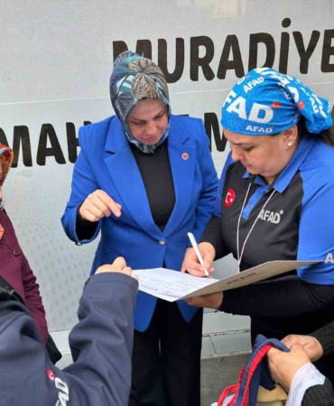 afad-gorevlileri-kadinlari-deprem-bilinciyle-guclendirdi-iOPKxE6u.jpg