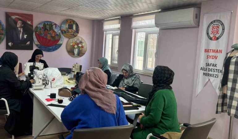 batmandaki-kadinlarin-gelecegi-dokudugu-hikaye-4leJxOcT.jpg