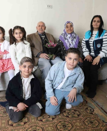 battalgazi-belediyesinin-cocuklarla-renklendirdigi-bayram-ziyareti-jRMwSfFn.jpg