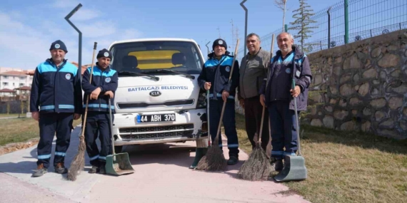 Battalgazi Derme Deresi Temizlik ve Yıkama Çalışmaları Gerçekleştirildi